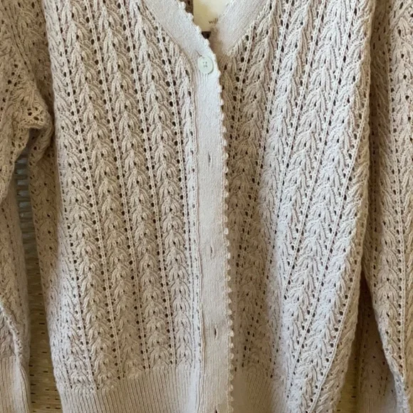 Aritzia Wilfred Free Reverence Cardigan Vin Gris (like a light lavendar color). - Picture 10 of 14